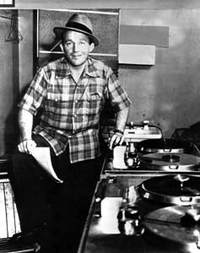 Bing Crosby with his Ampex Model 200A audio tape recorder